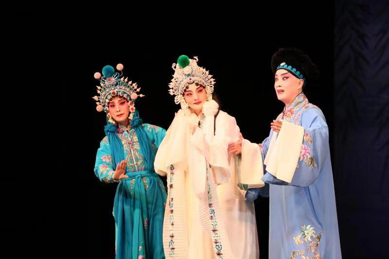 京剧演员宋小川,京剧璀璨明珠，宋小川的非凡人生，京剧璀璨明珠——宋小川的非凡人生