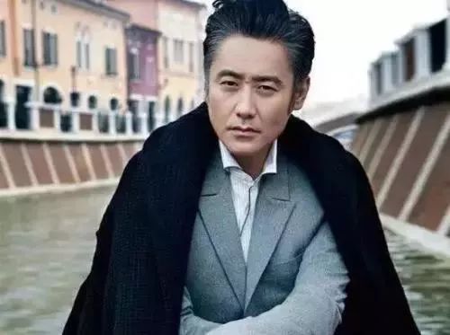 演员刘欢的脸怎么了,演员刘欢的脸部变化揭秘，探寻背后的故事，演员刘欢脸部变化揭秘，探寻背后的故事与变化原因